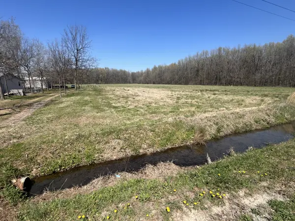 Real Estate & Personal Property Auction Image