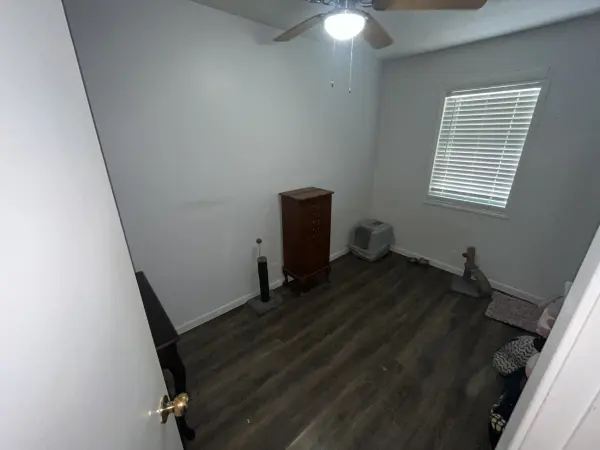 Real Estate & Personal Property Auction Image