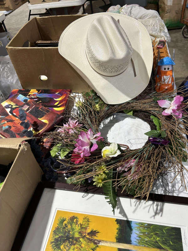 Live Public Auction Image
