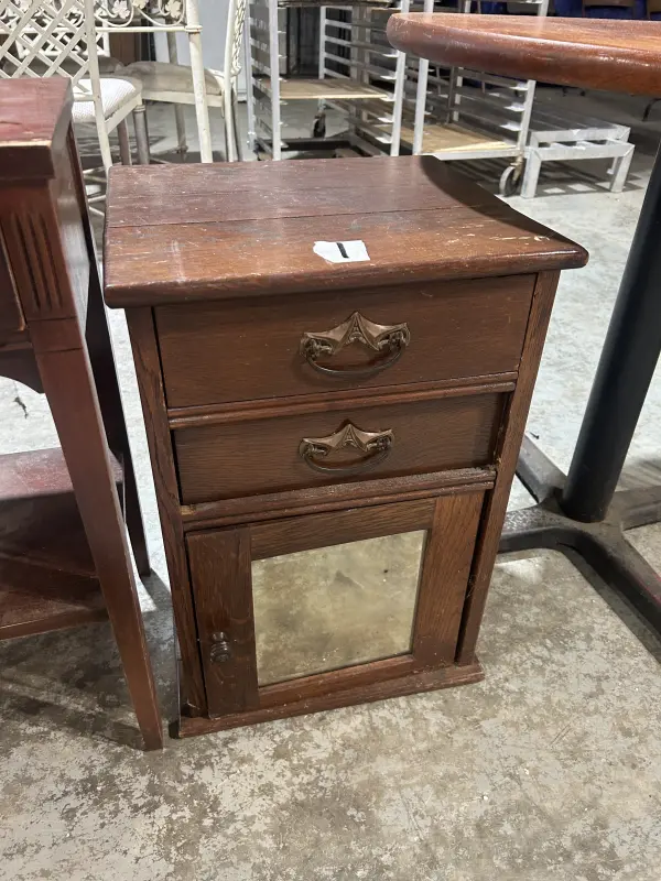Live Public Auction Image