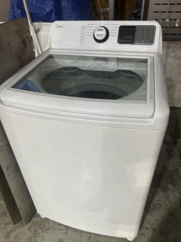 Live Public Auction Image