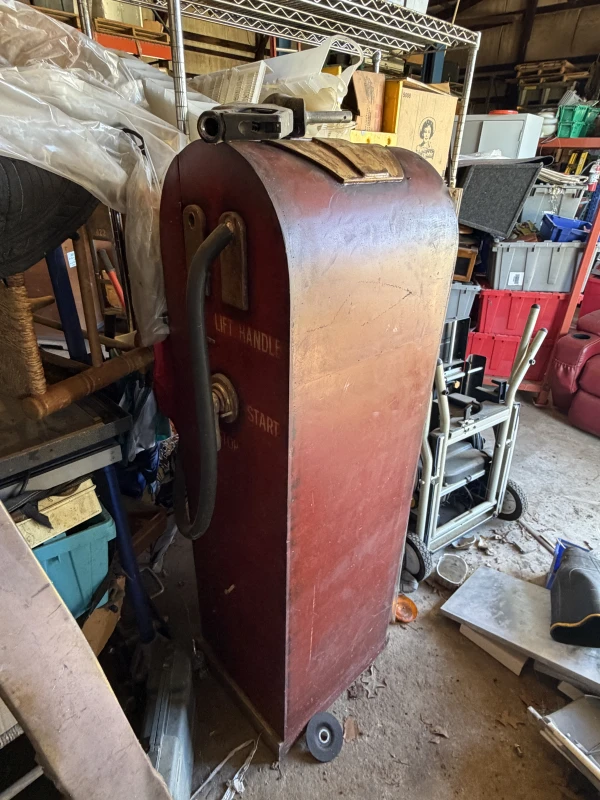 Auction Image