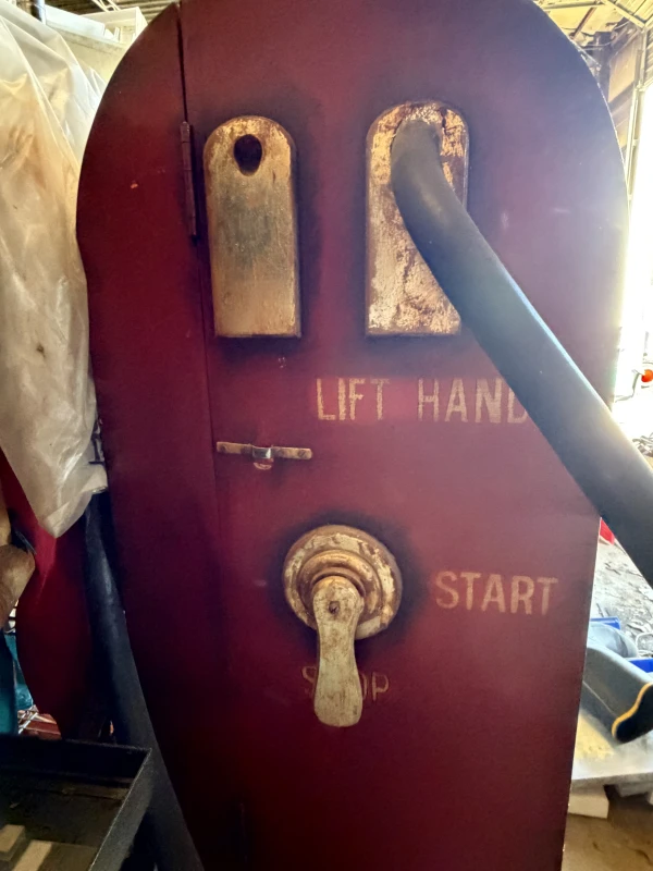 Auction Image
