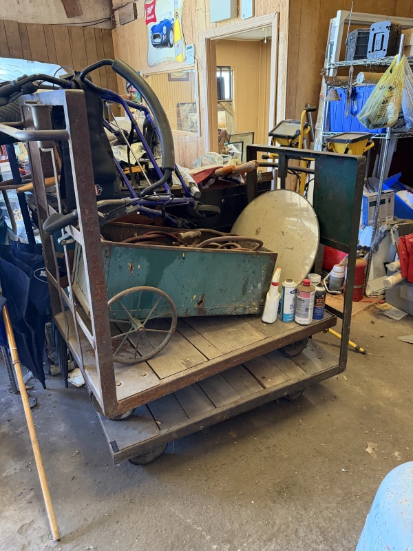 Auction Image